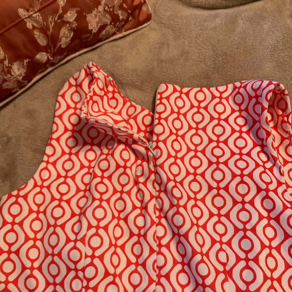 Patterned Dress - Picture 3 of 3